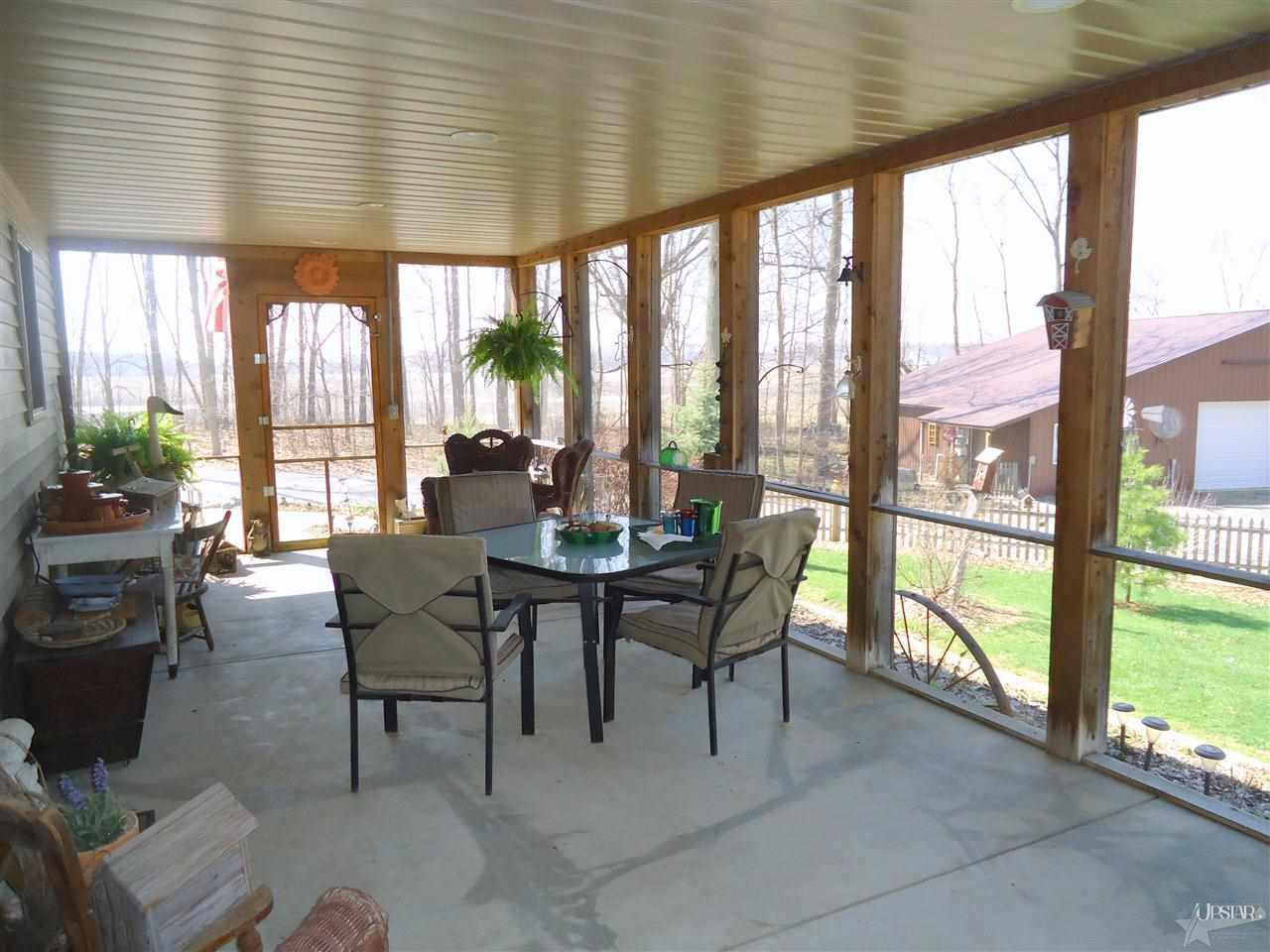 4477 S Washington Rd, Columbia City, IN 46725 photo 2