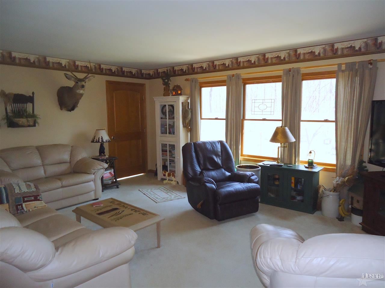 4477 S Washington Rd, Columbia City, IN 46725 photo 11