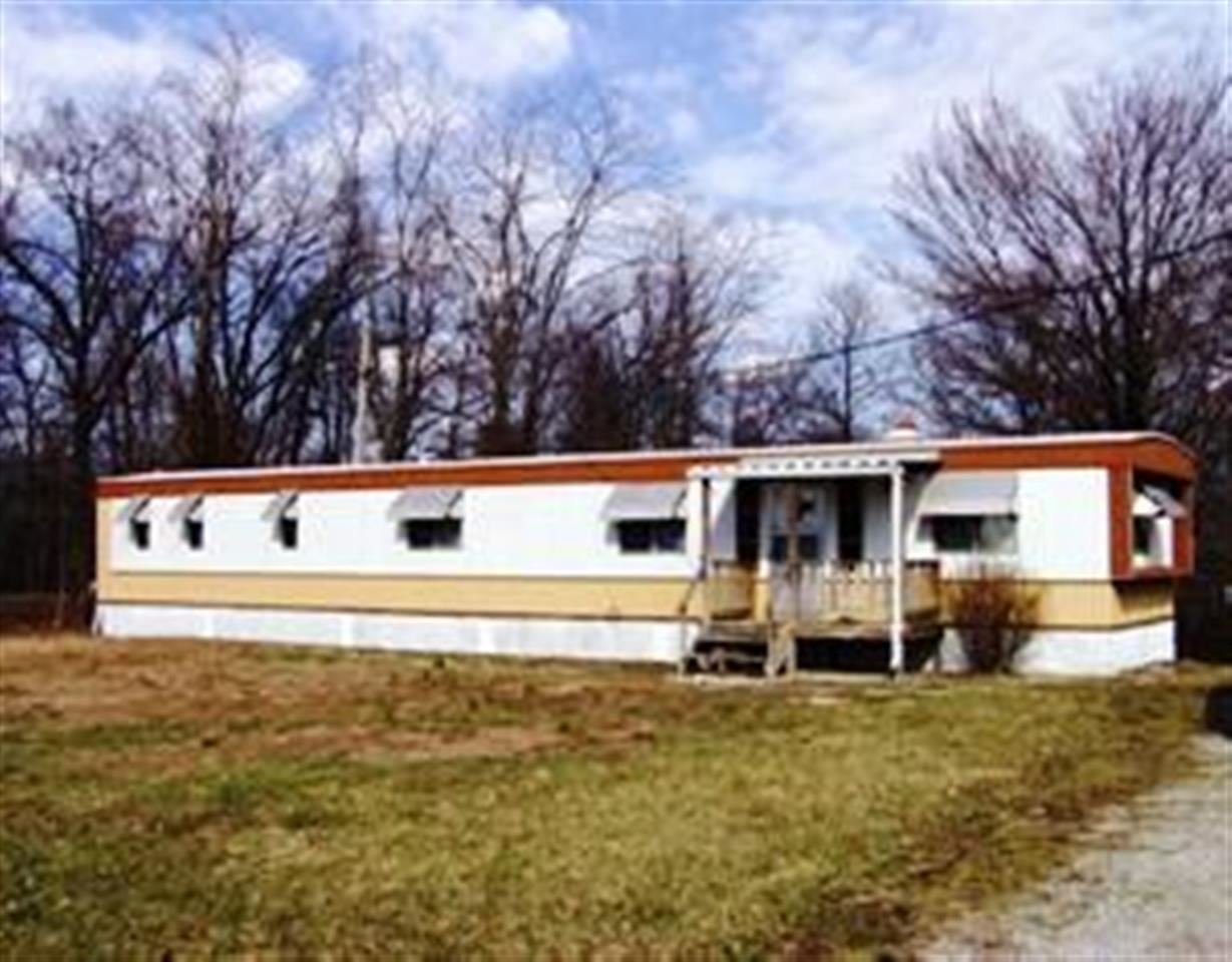 7537 N Highland Rd, Grandview, IN 47615 photo 1