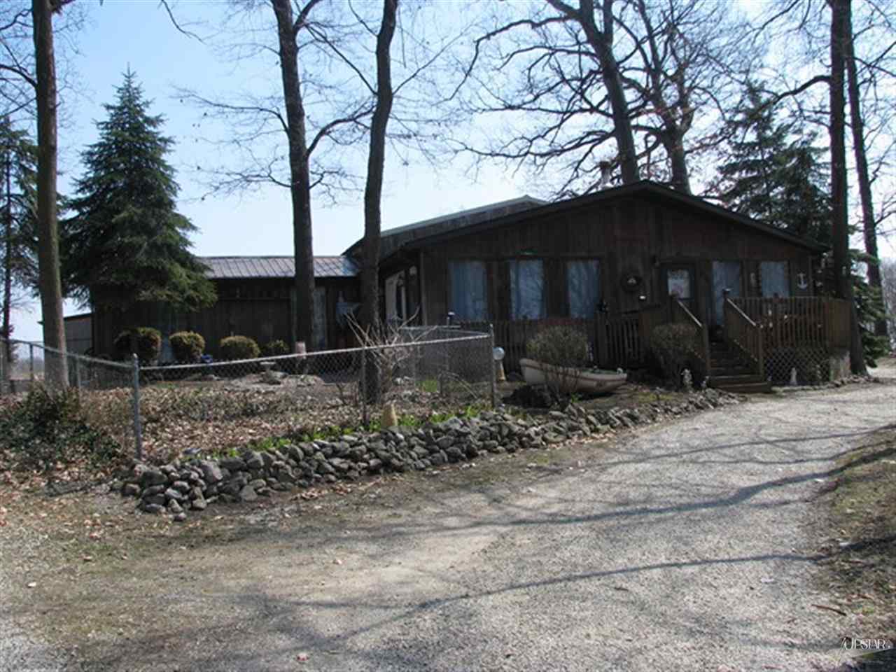 12066 N Morris Rd, Cromwell, IN 46732 photo 2