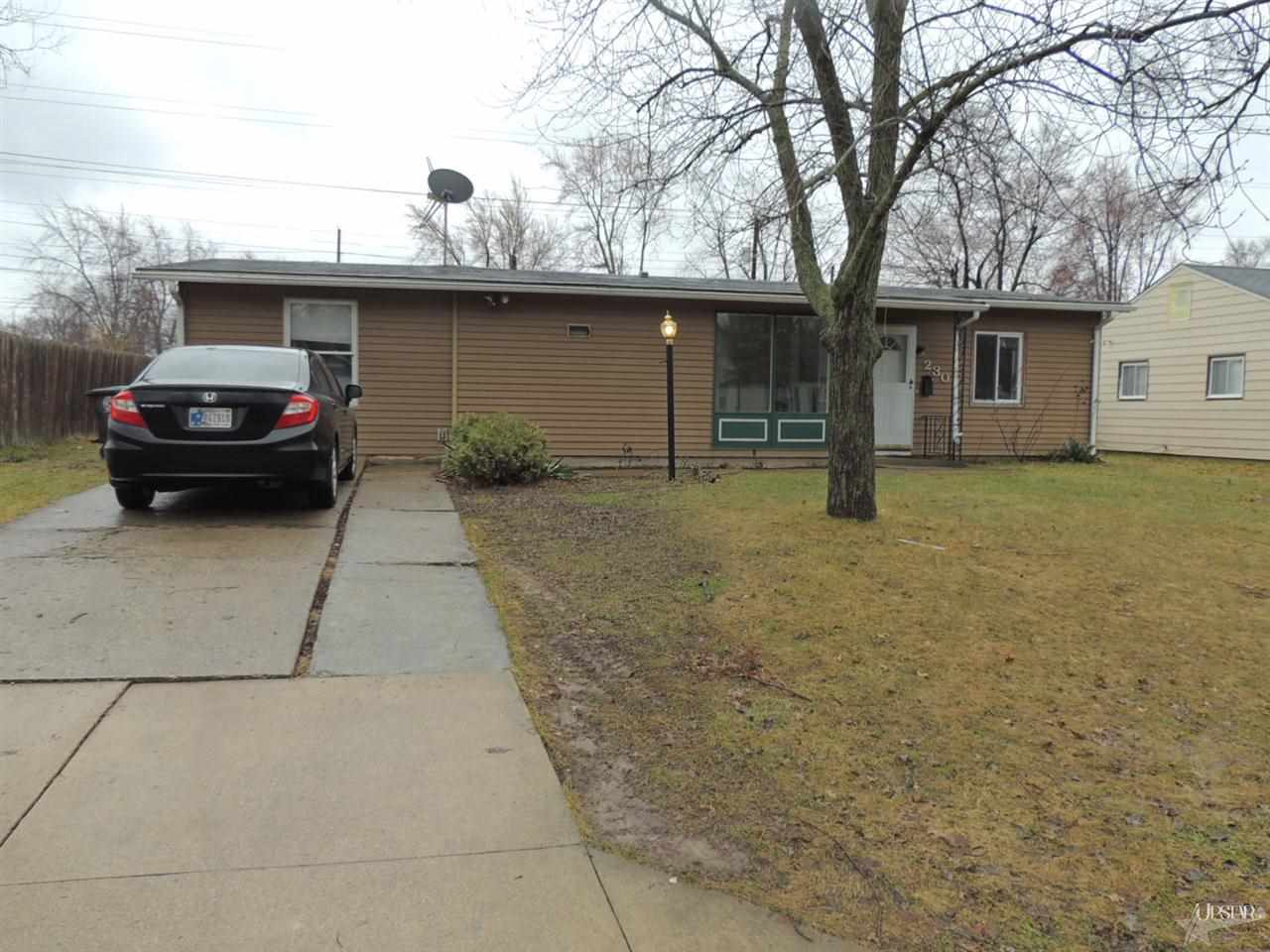 230 Dunbar Ln, Fort Wayne, IN 46816 photo 1