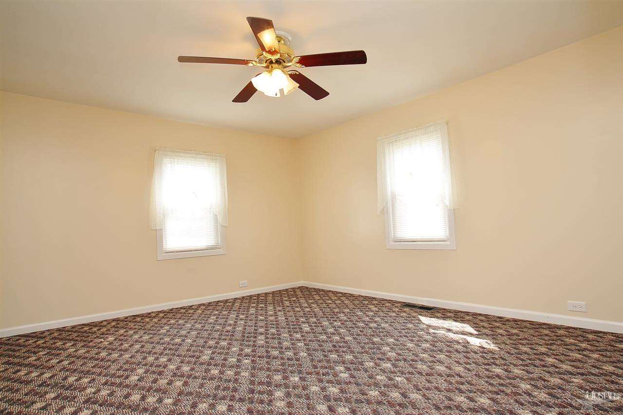 1101 Garden St, Kendallville, IN 46755 photo 10