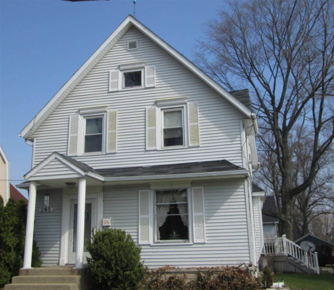 205 W Mill St, Bremen, IN 46506 photo 1