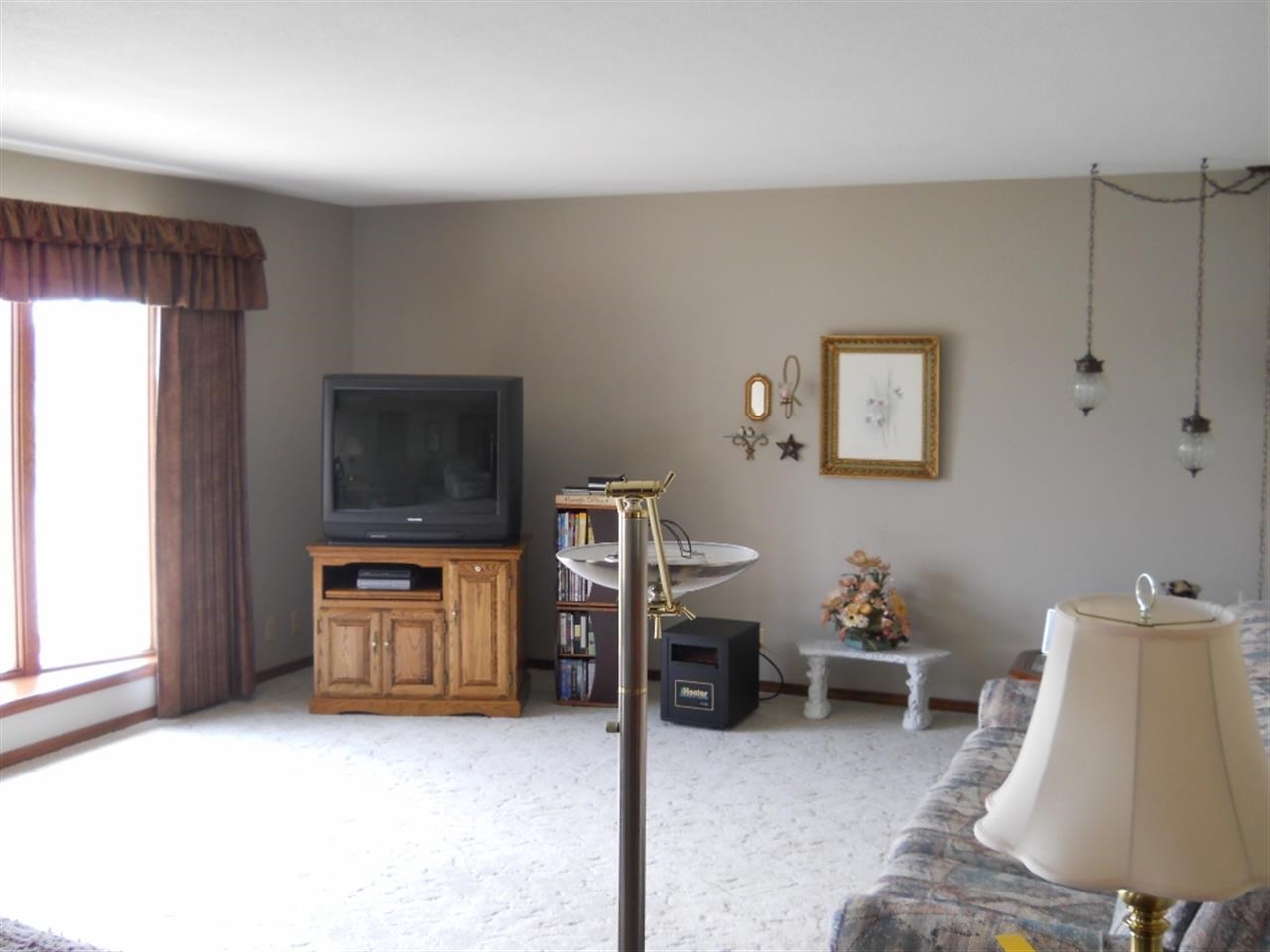 1372 Us Highway 6, Corunna, IN 46730 photo 14