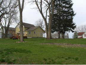 310 N East St, Bremen, IN 46506 photo 11