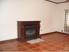 310 N East St, Bremen, IN 46506 photo 4