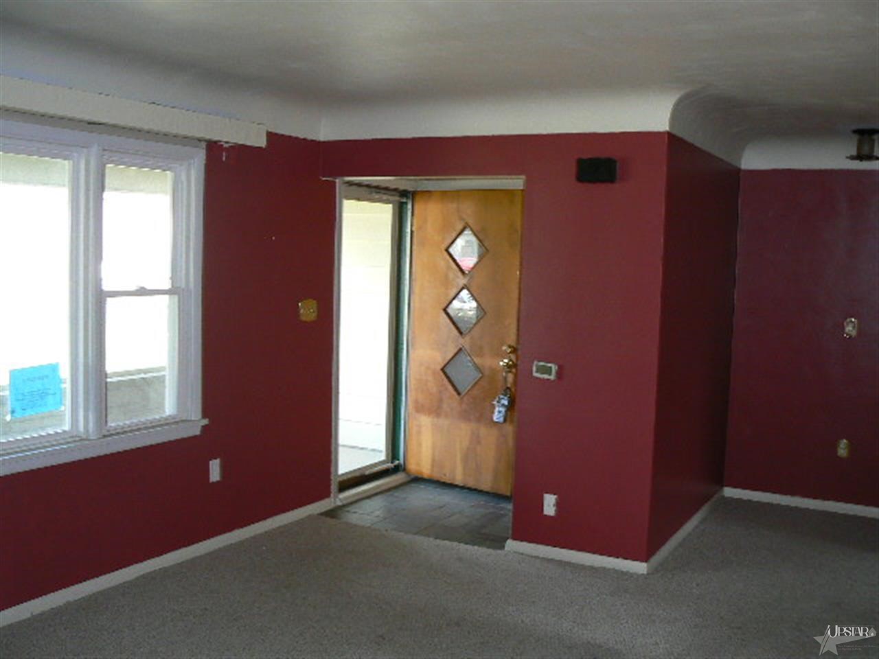 4330 E Paulding Rd, Fort Wayne, IN 46816 photo 2