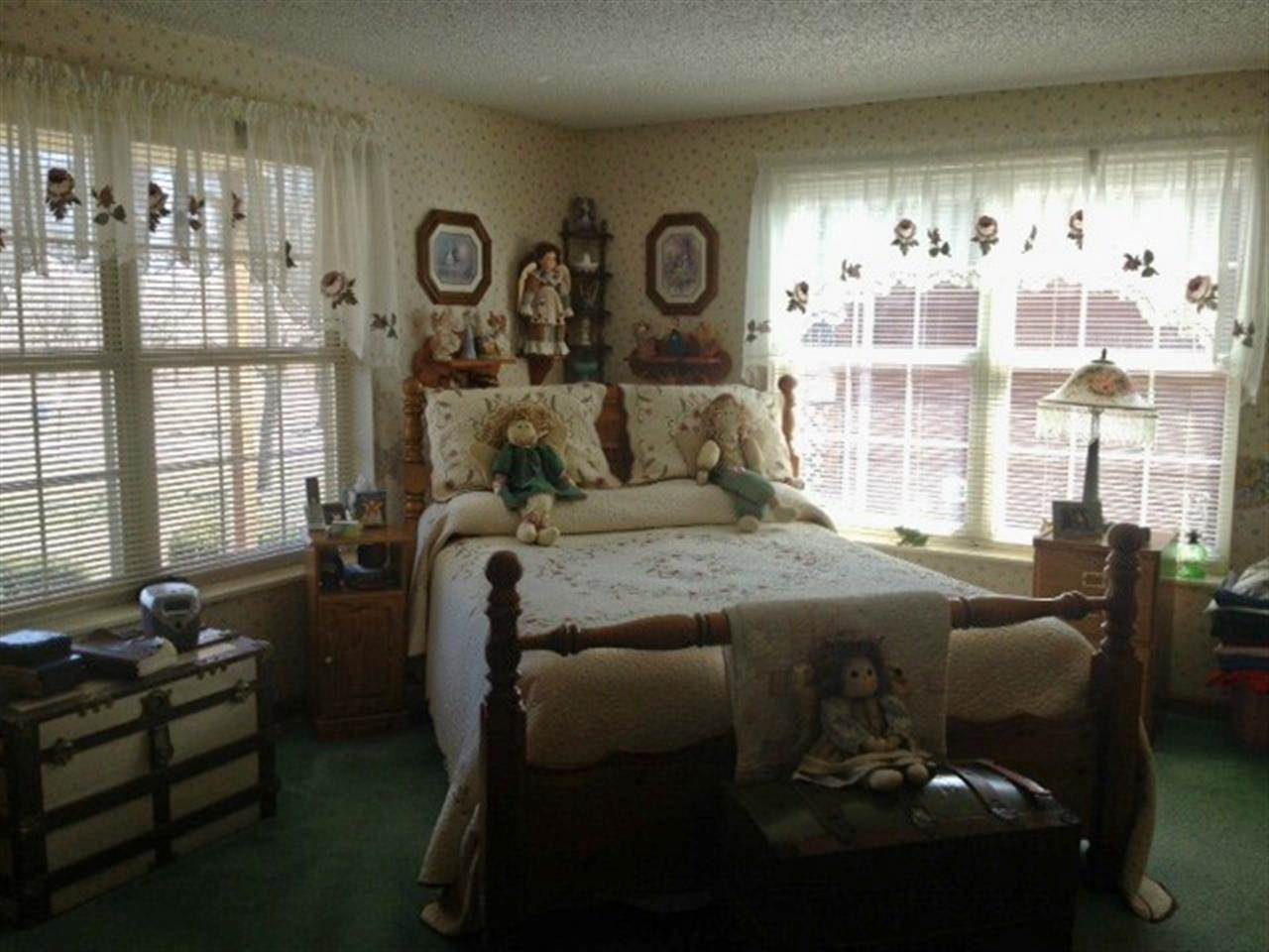 556 Brentwood Dr, Akron, IN 46910 photo 7