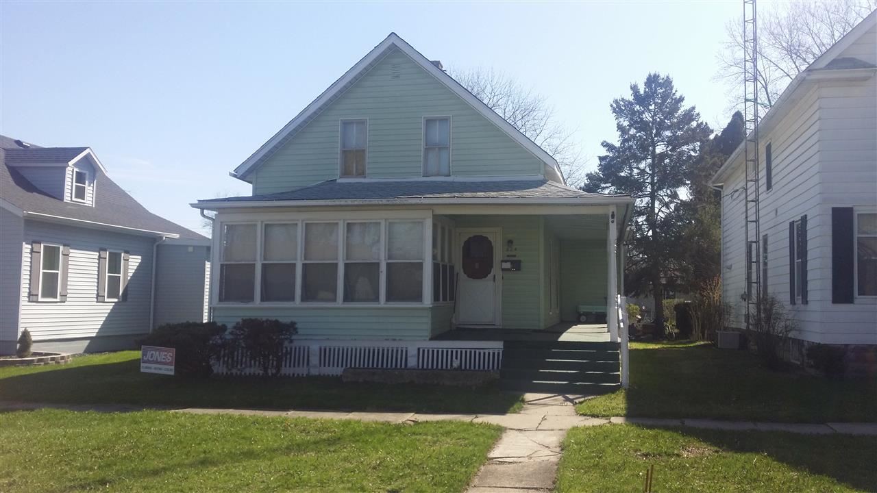 824 N Walnut St, Plymouth, IN 46563 photo 2