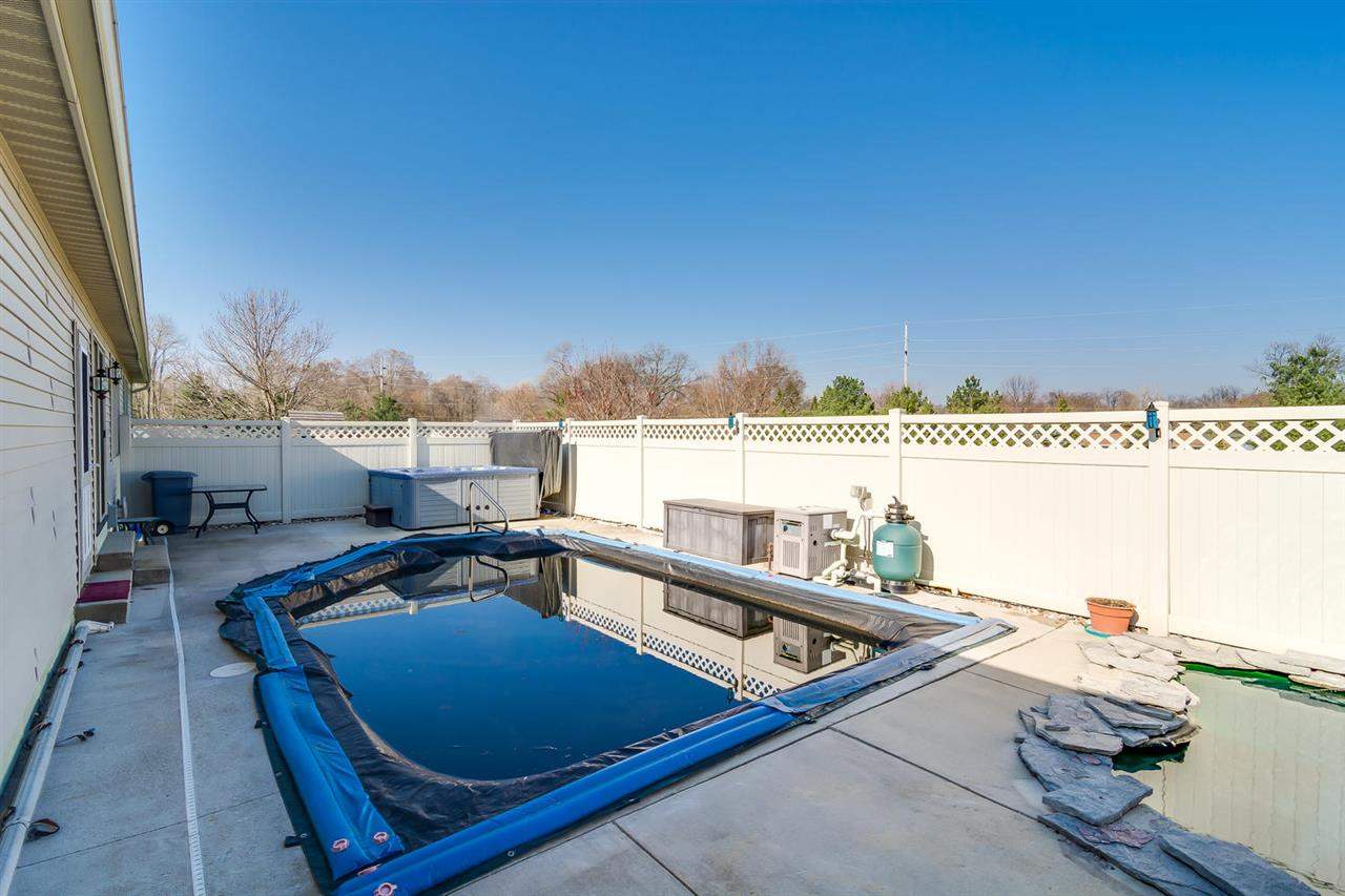 50695 Wendron Ct, South Bend, IN 46637 photo 26