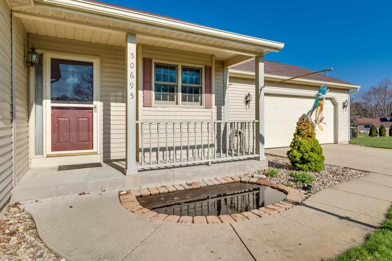50695 Wendron Ct, South Bend, IN 46637 photo 2