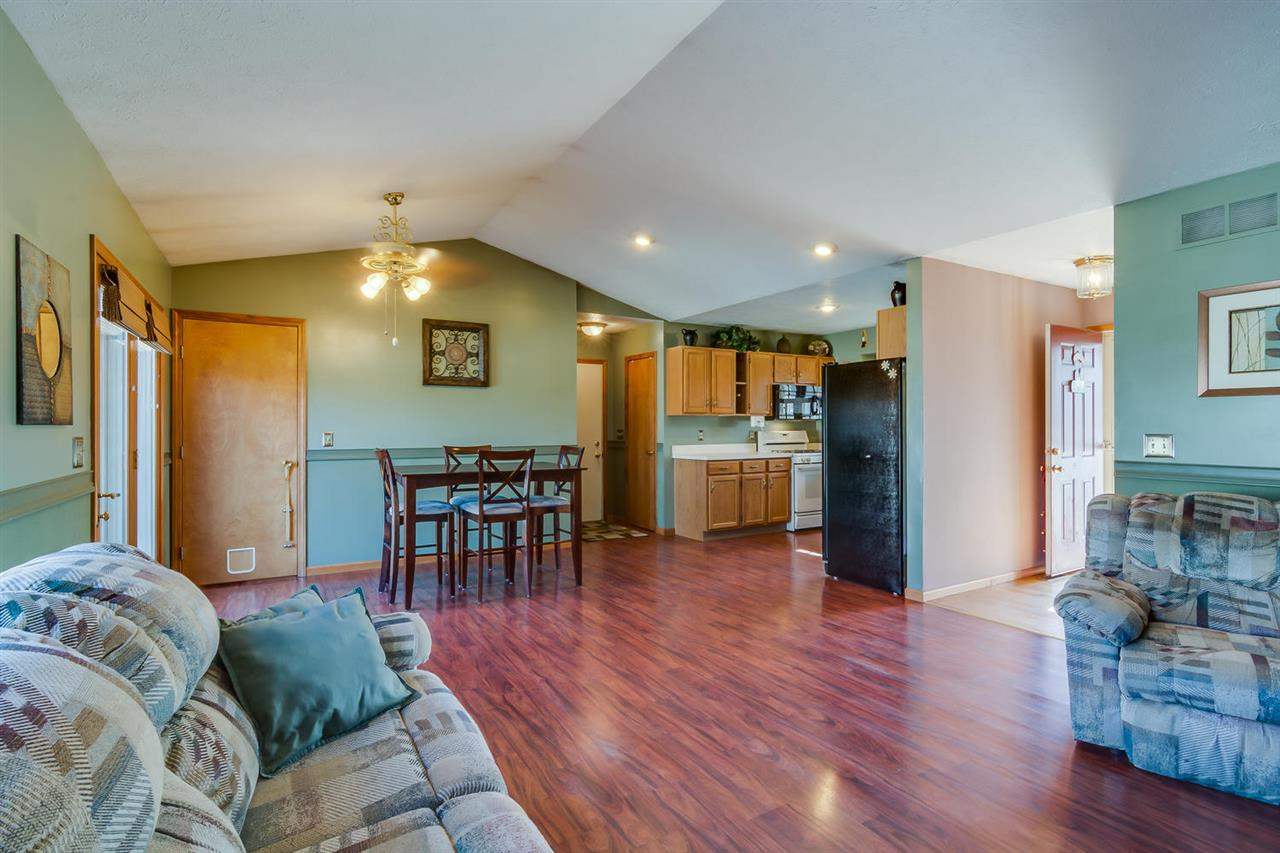50695 Wendron Ct, South Bend, IN 46637 photo 3