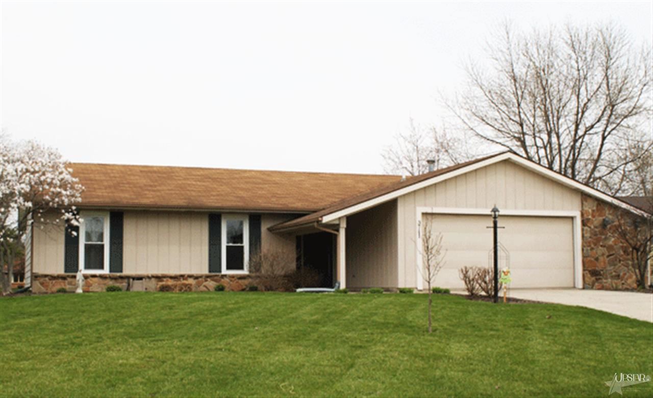 3711 Marchfield Pl, Fort Wayne, IN 46804 photo 1