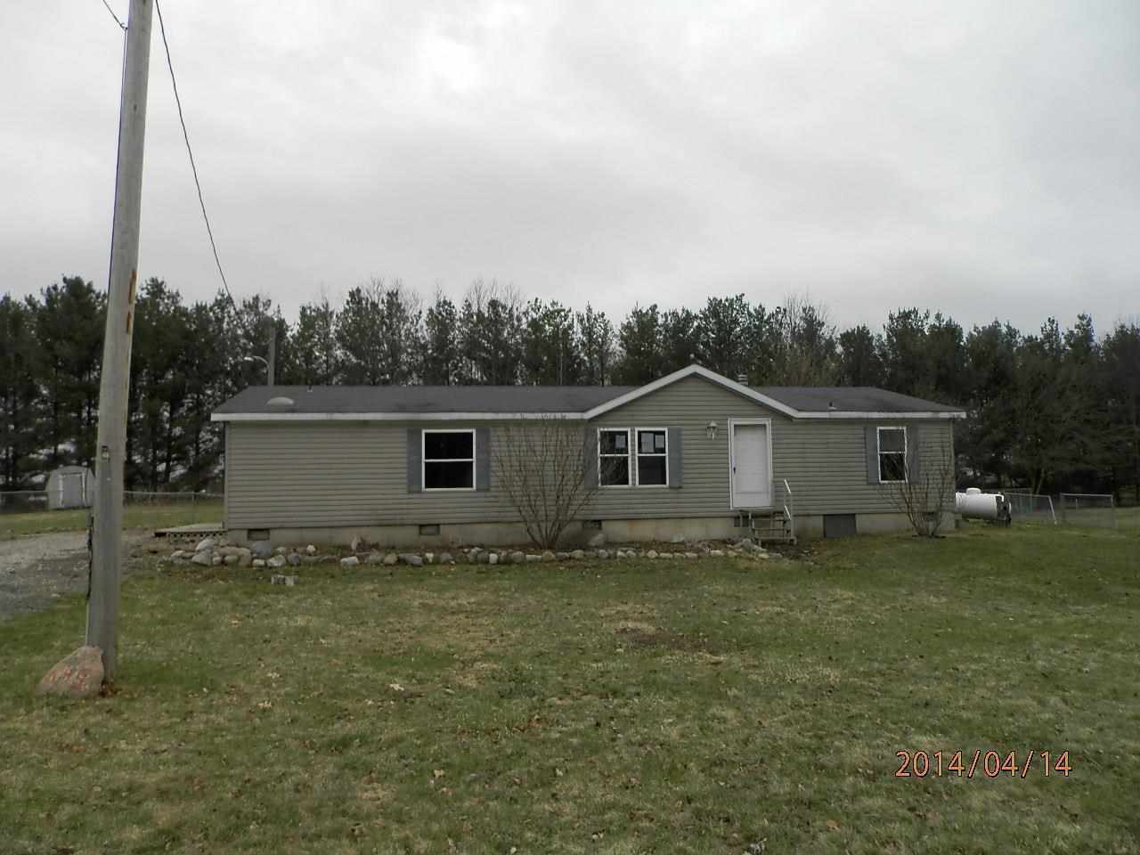 1045 E 625 N, Fremont, IN 46737 photo 1