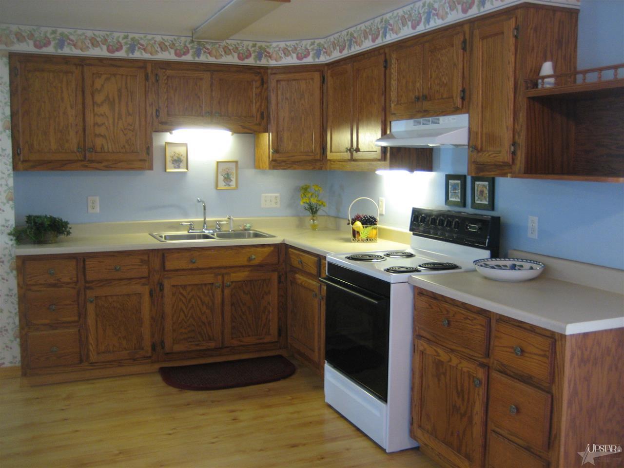9230 Hemphill Dr, Fort Wayne, IN 46819 photo 3