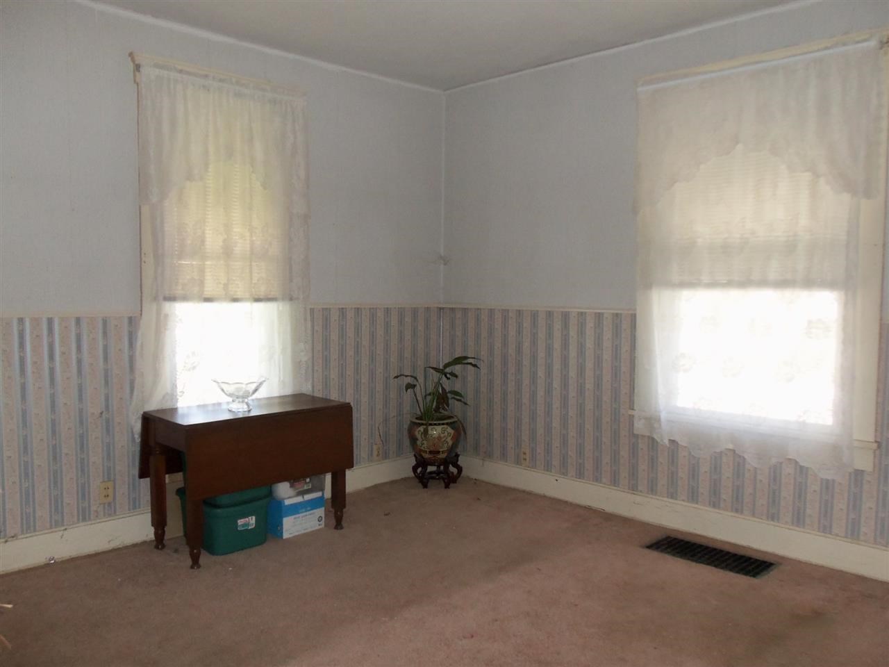 513 W 3rd St, Peru, IN 46970 photo 12