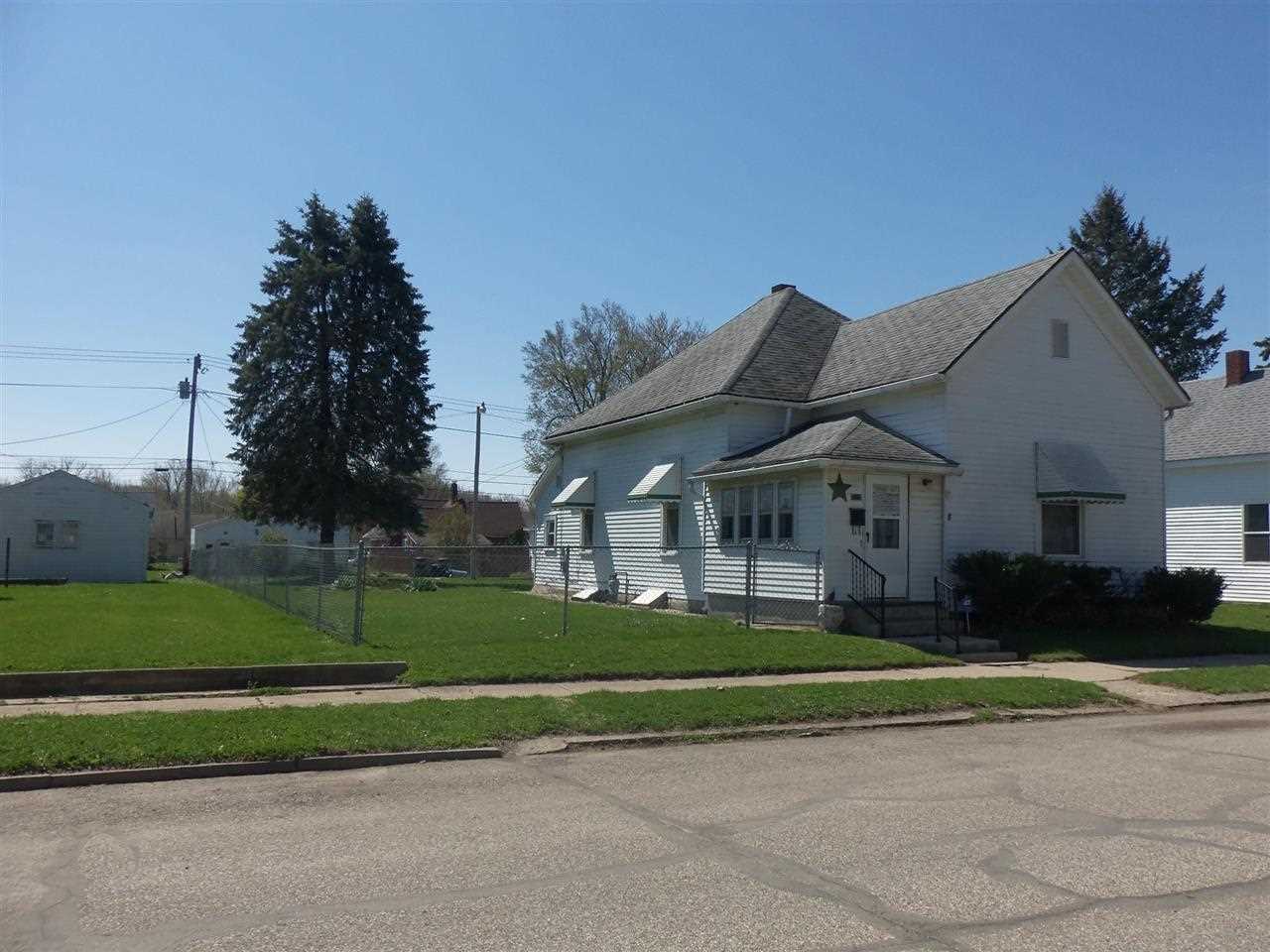 513 W 3rd St, Peru, IN 46970 photo 1