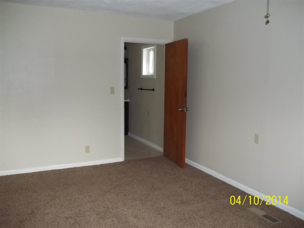 2602 Sunset Ln, Logansport, IN 46947 photo 7