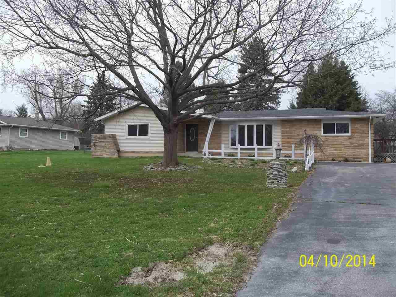 2602 Sunset Ln, Logansport, IN 46947 photo 1