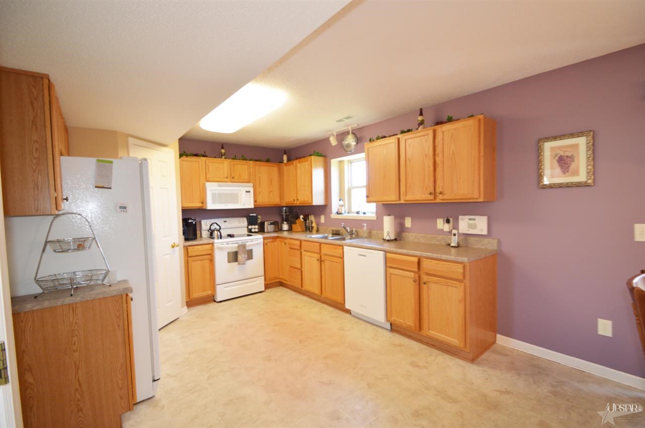 11620 Ballycastle Pl, Fort Wayne, IN 46818 photo 7