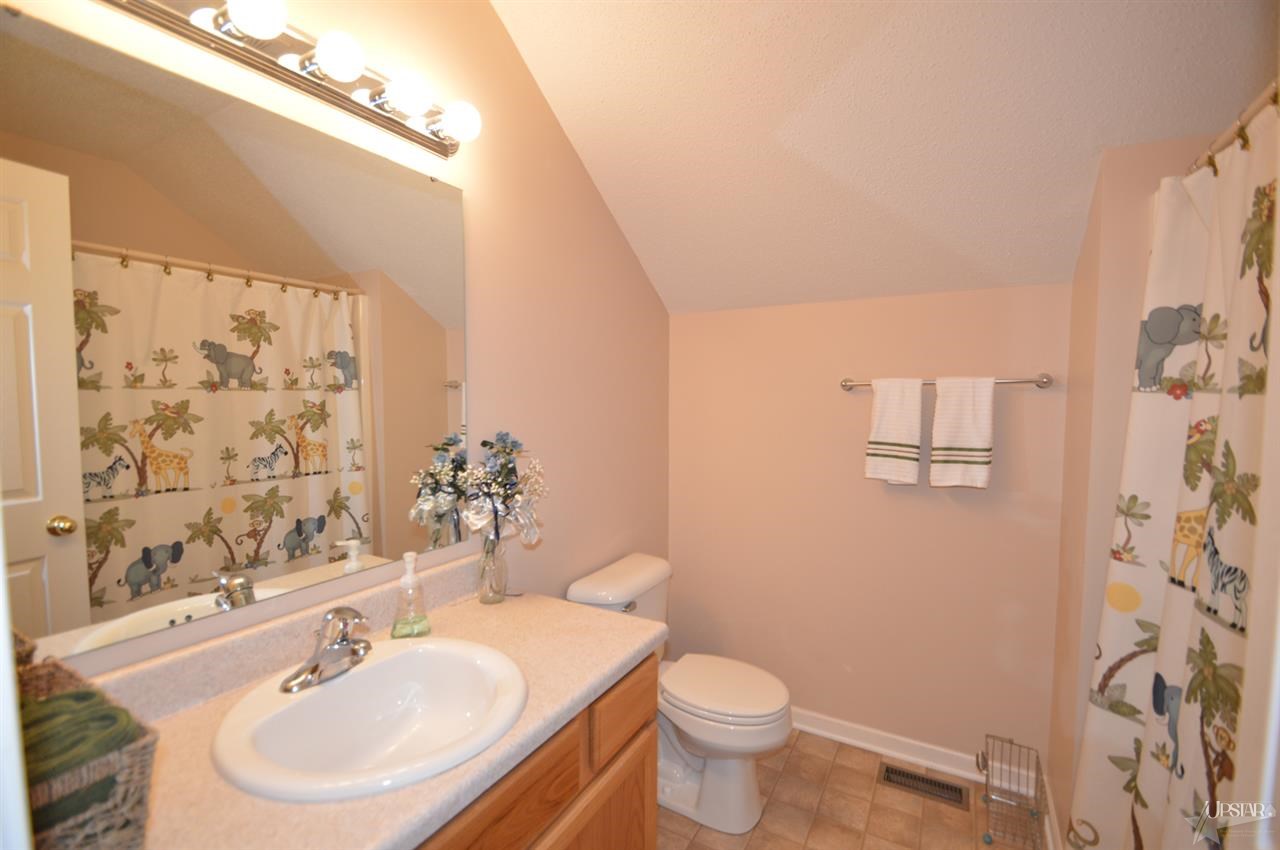 11620 Ballycastle Pl, Fort Wayne, IN 46818 photo 21
