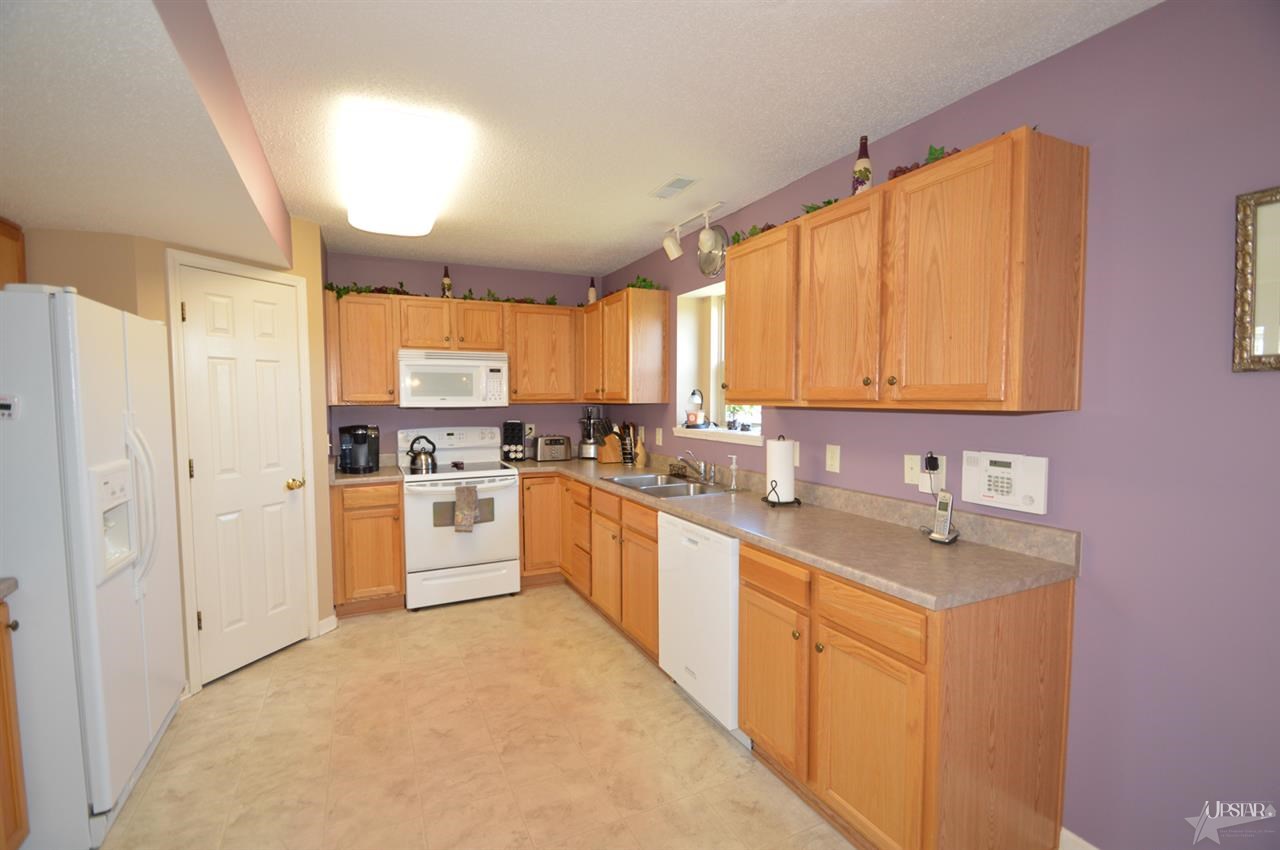 11620 Ballycastle Pl, Fort Wayne, IN 46818 photo 9