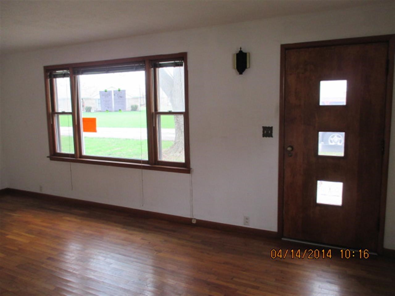 214 Craven St, Sweetser, IN 46987 photo 17