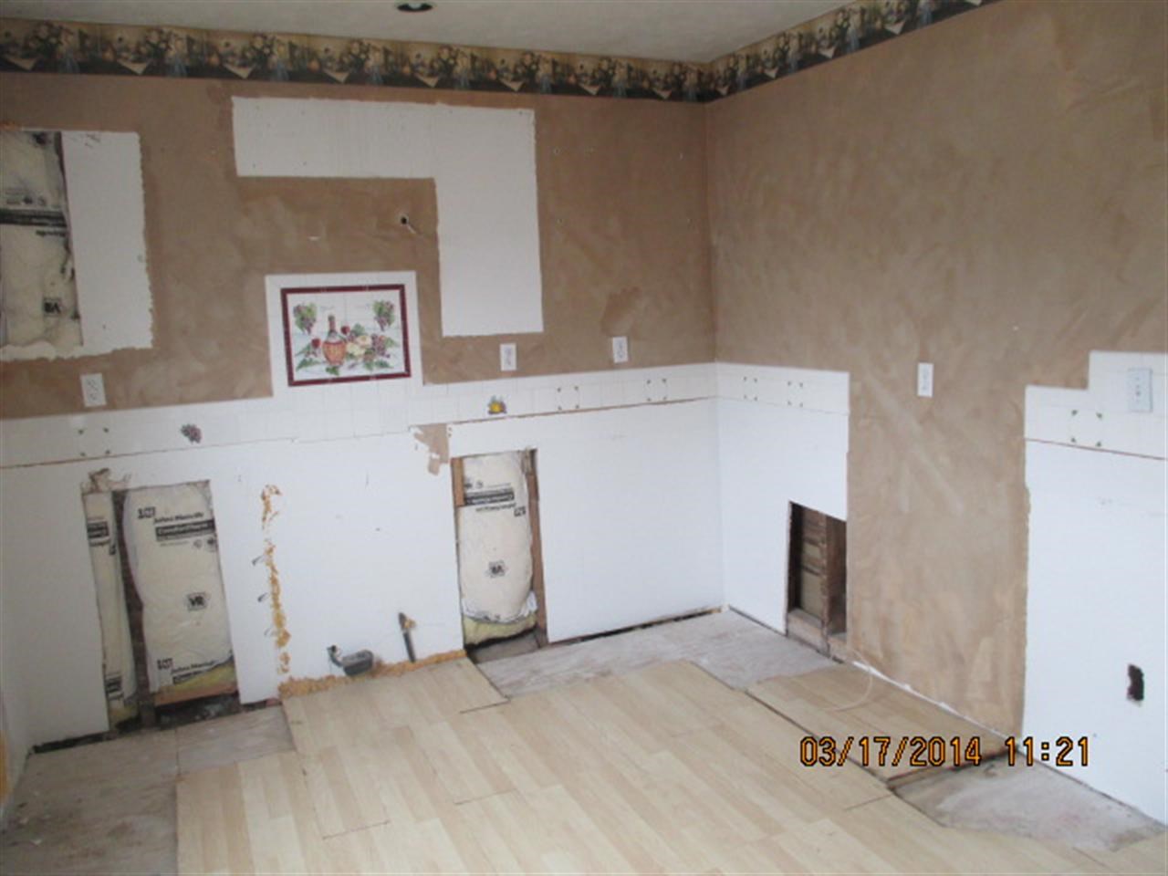 1548 W Sycamore St, Kokomo, IN 46901 photo 2