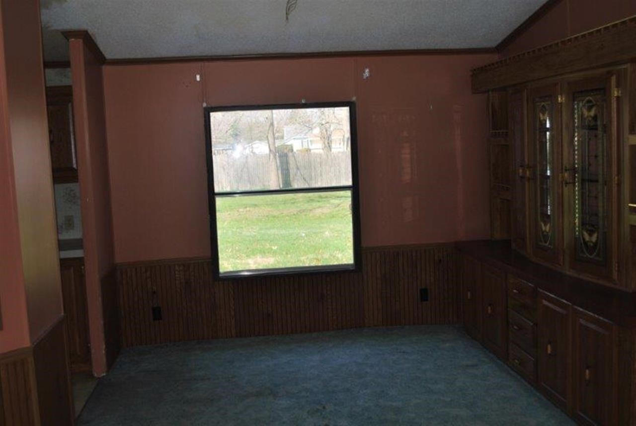 1715 S 8th St, Elkhart, IN 46516 photo 8