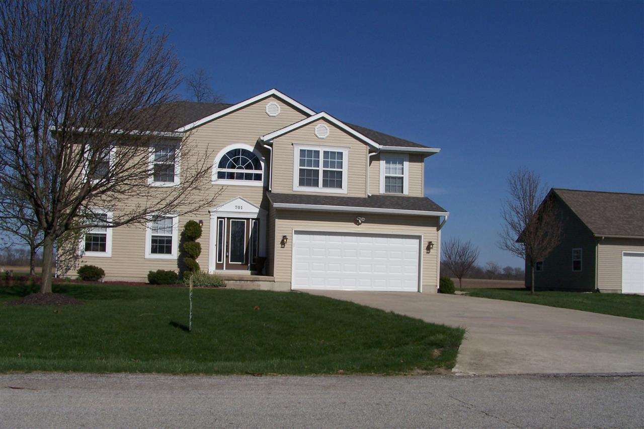 701 Devoe Dr, Sweetser, IN 46987 photo 1