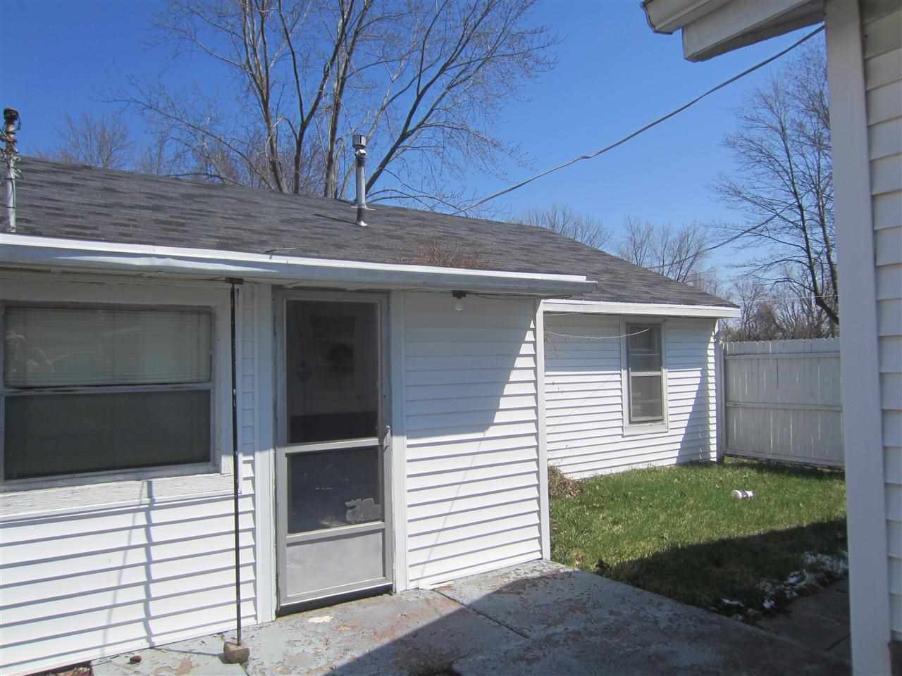 714 E Sherman St, Marion, IN 46952 photo 14