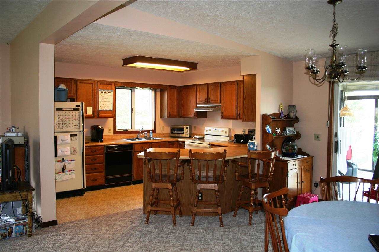 330 W 590 S, Wolcottville, IN 46795 photo 12