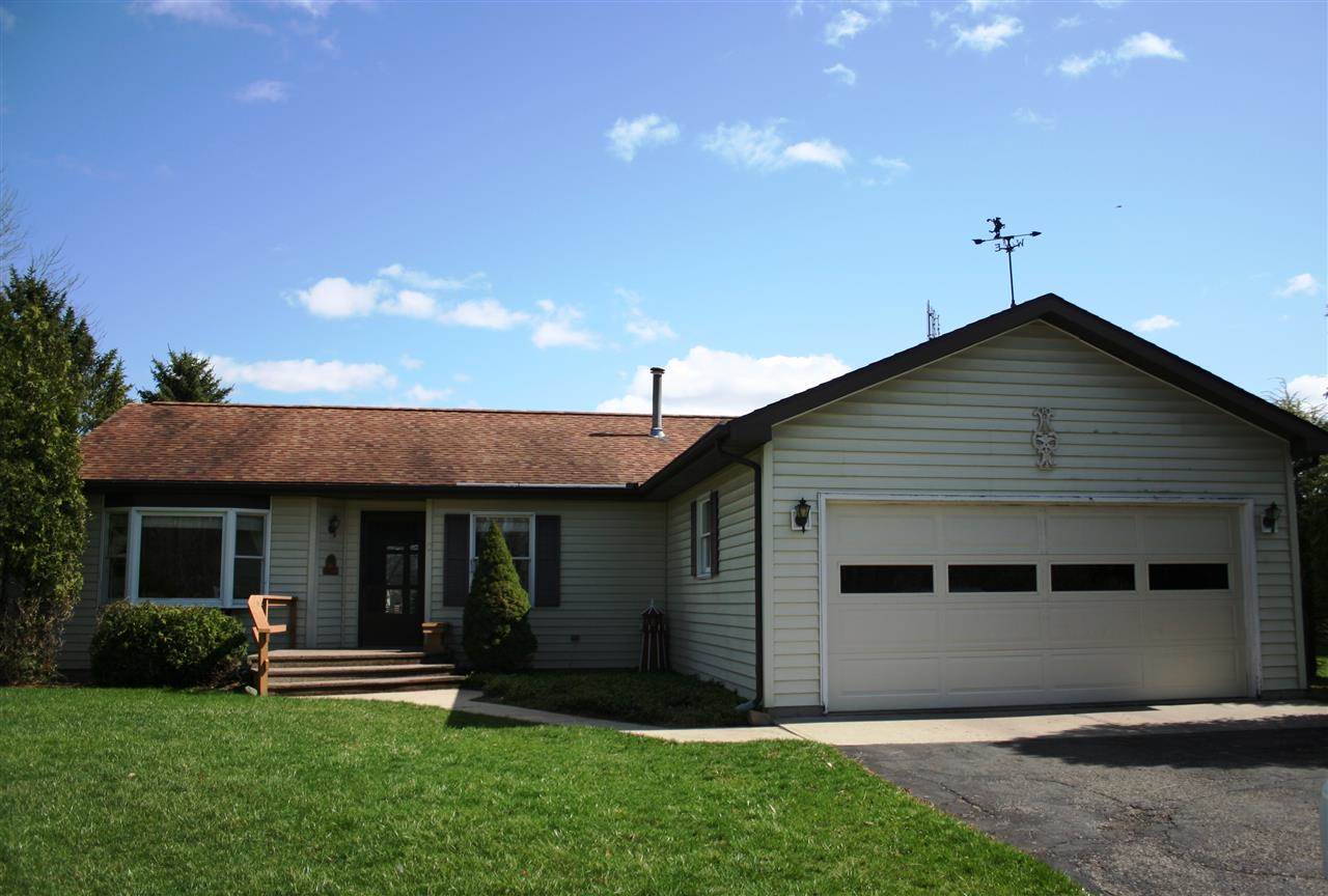 330 W 590 S, Wolcottville, IN 46795 photo 3