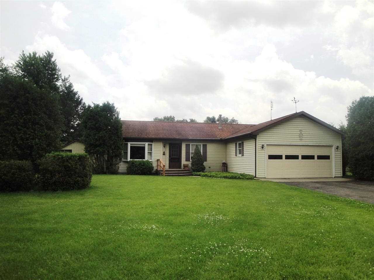 330 W 590 S, Wolcottville, IN 46795 photo 4