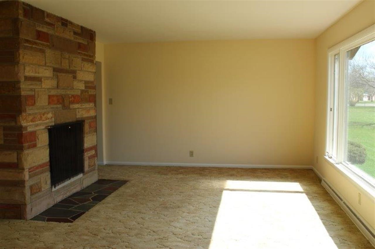 55760 Riverdale Dr, Elkhart, IN 46514 photo 6