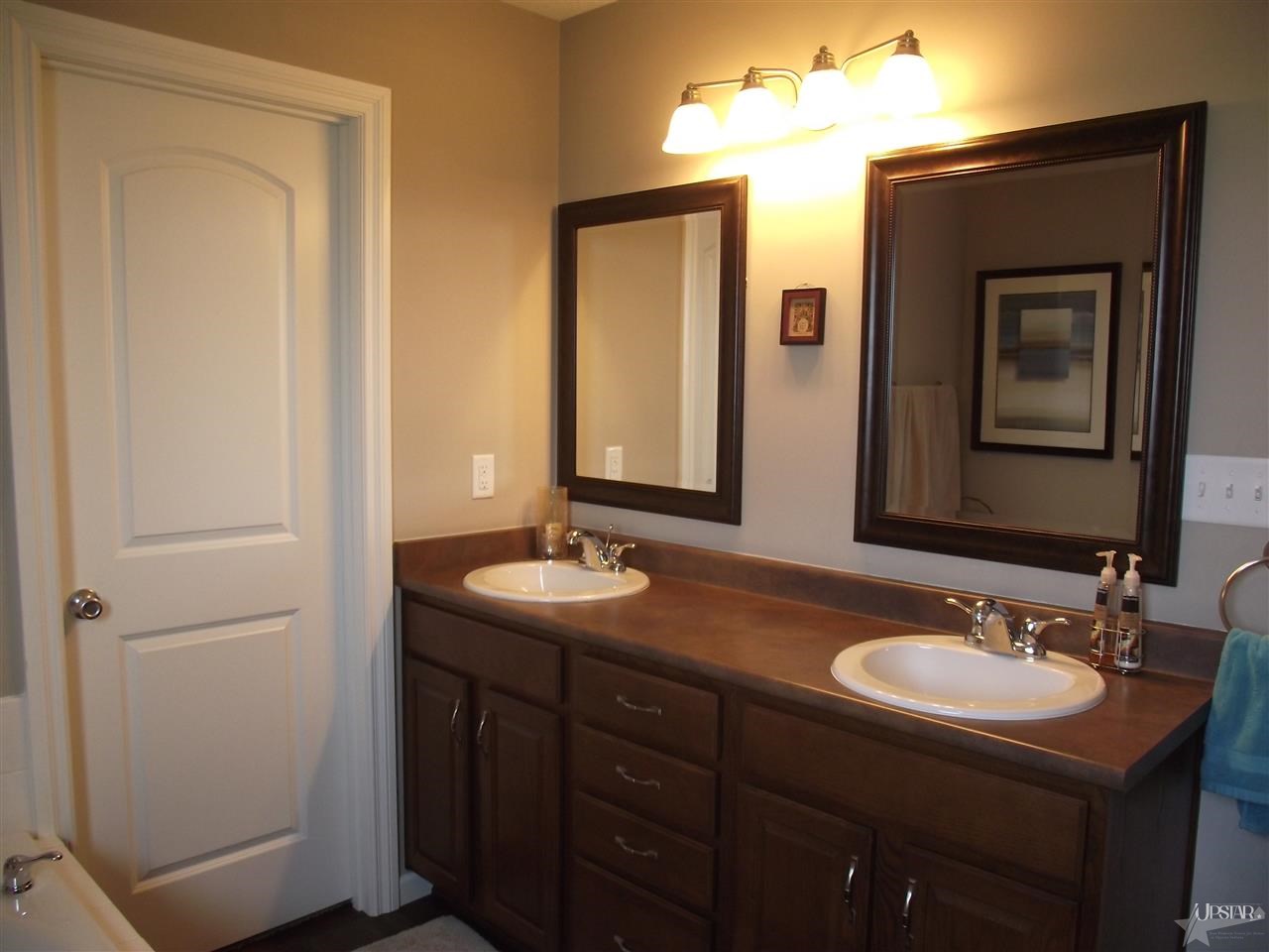 12209 Lanai Dr, Fort Wayne, IN 46818 photo 17