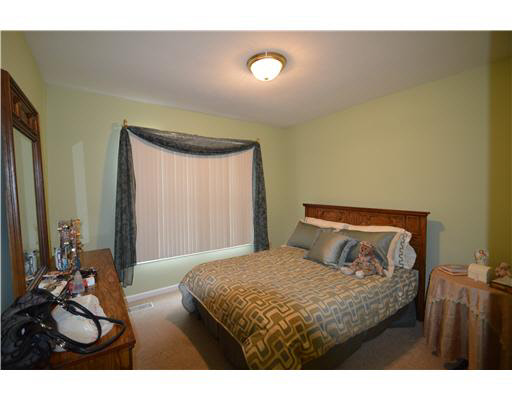 710 Meadow Stream Dr, South Bend, IN 46614 photo 8