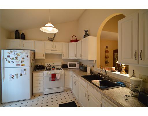 710 Meadow Stream Dr, South Bend, IN 46614 photo 3