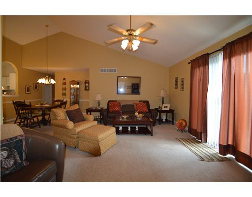 710 Meadow Stream Dr, South Bend, IN 46614 photo 4