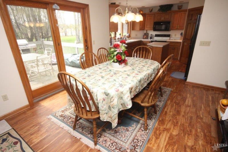 11056 N 625 E, Kendallville, IN 46755 photo 9
