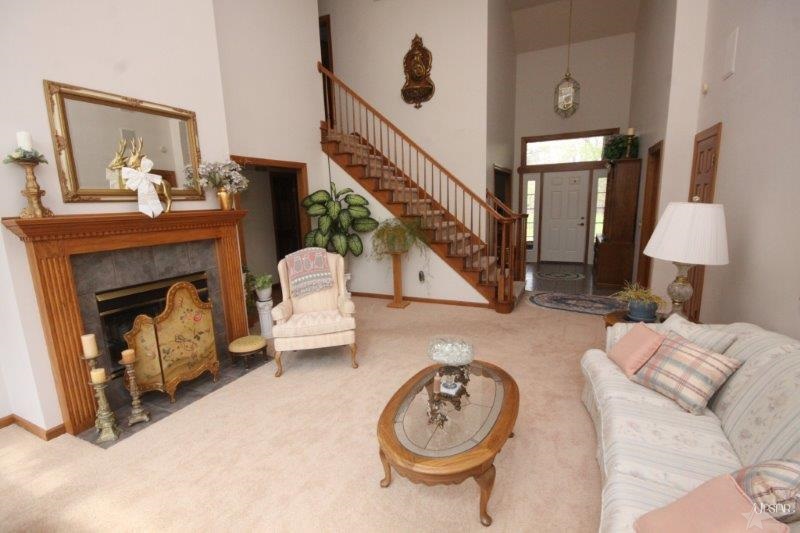 11056 N 625 E, Kendallville, IN 46755 photo 10