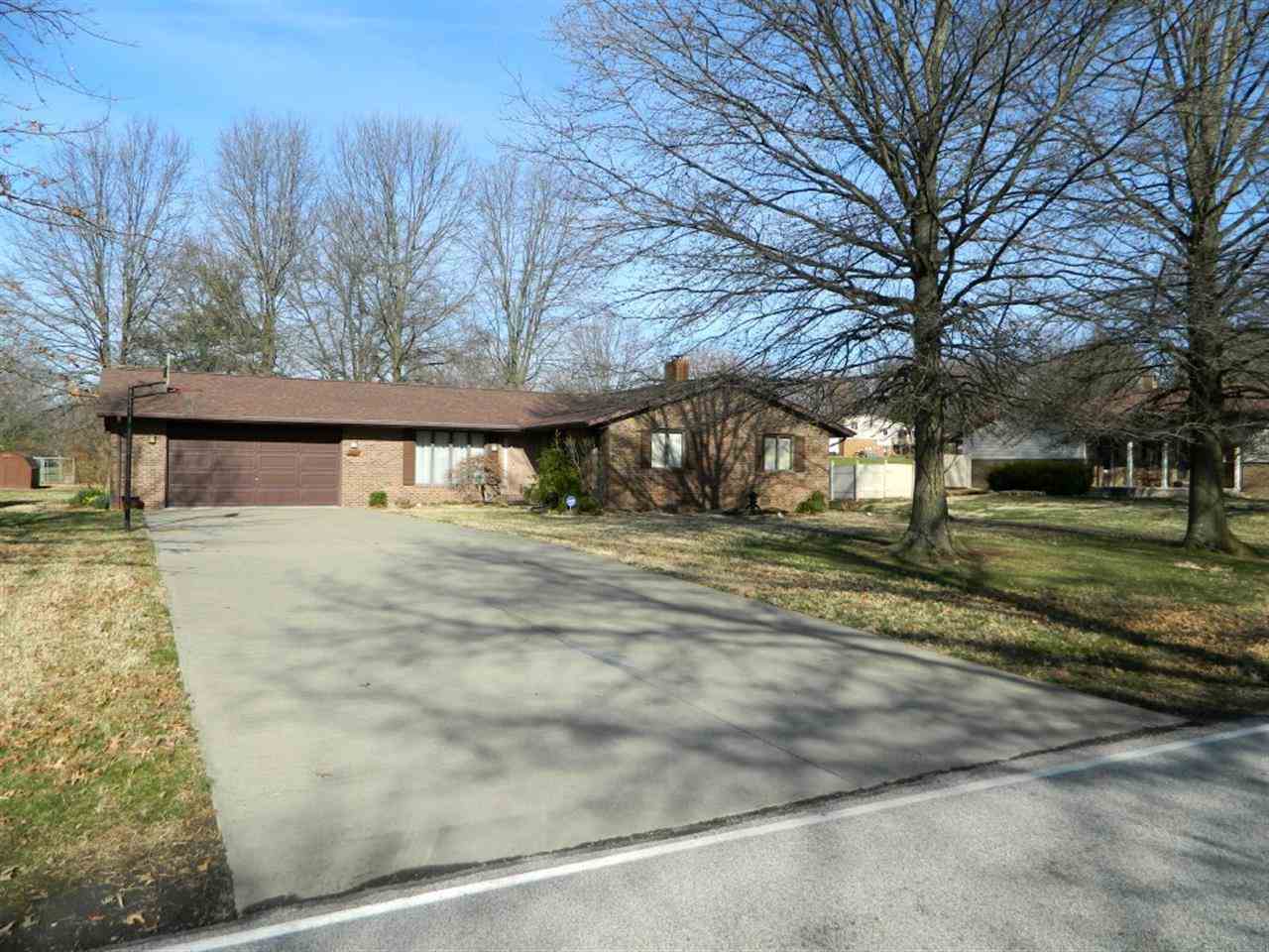 3137 Bittersweet Dr, Jasper, IN 47546 photo 2
