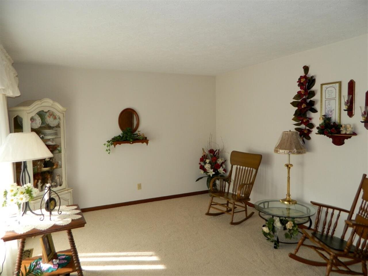 3137 Bittersweet Dr, Jasper, IN 47546 photo 6