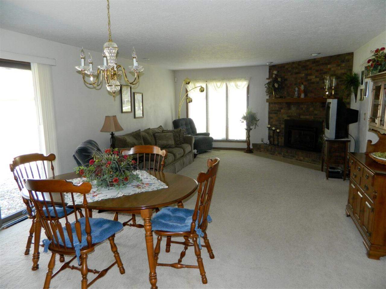 3137 Bittersweet Dr, Jasper, IN 47546 photo 4