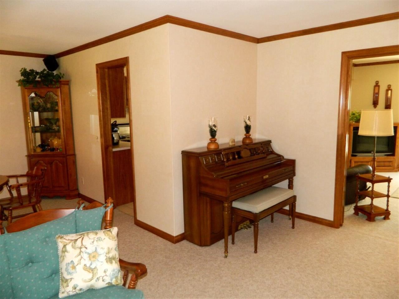 5 Bohnert Ct, Jasper, IN 47546 photo 8