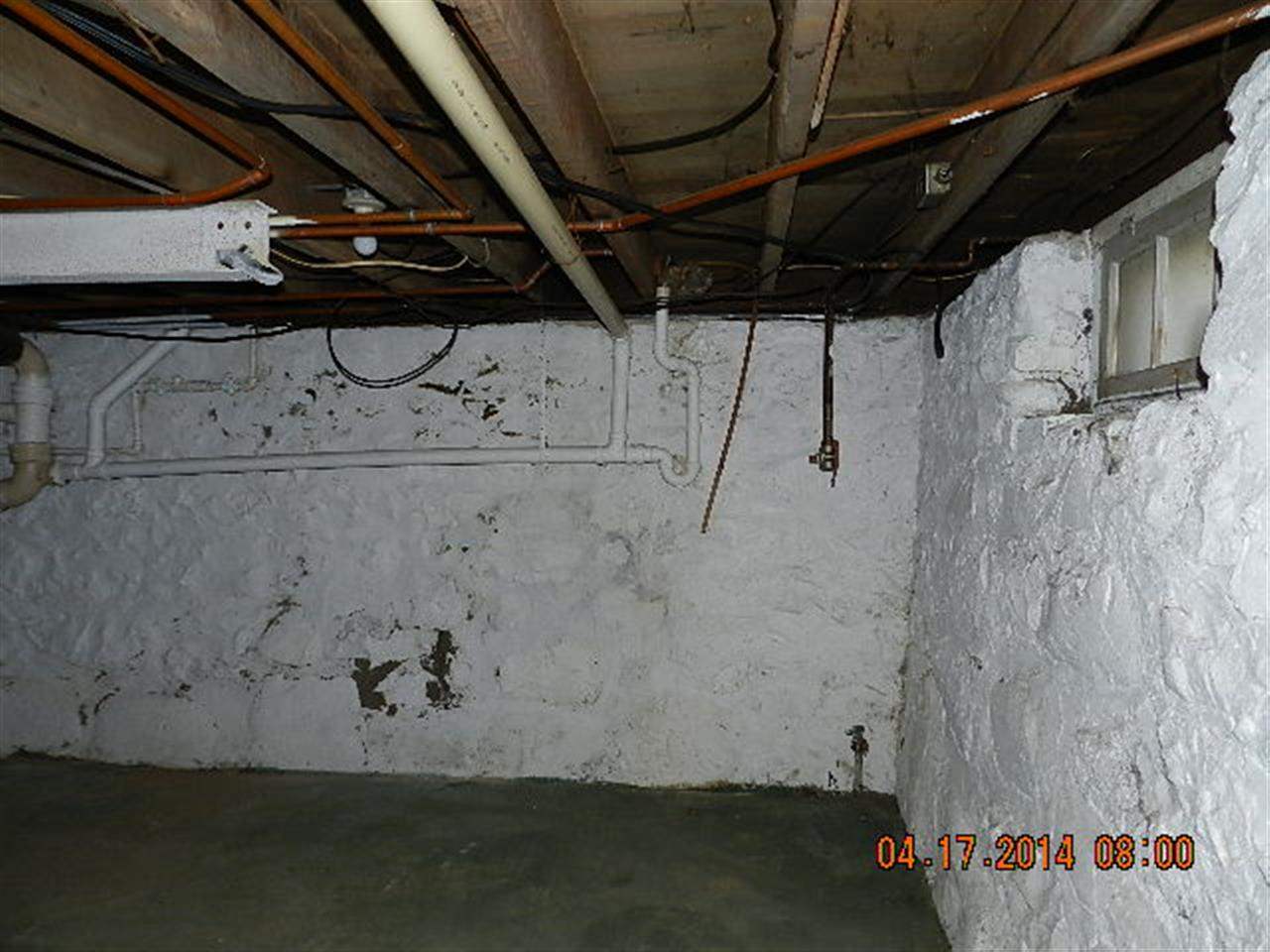 203 E Carroll St, Syracuse, IN 46567 photo 10