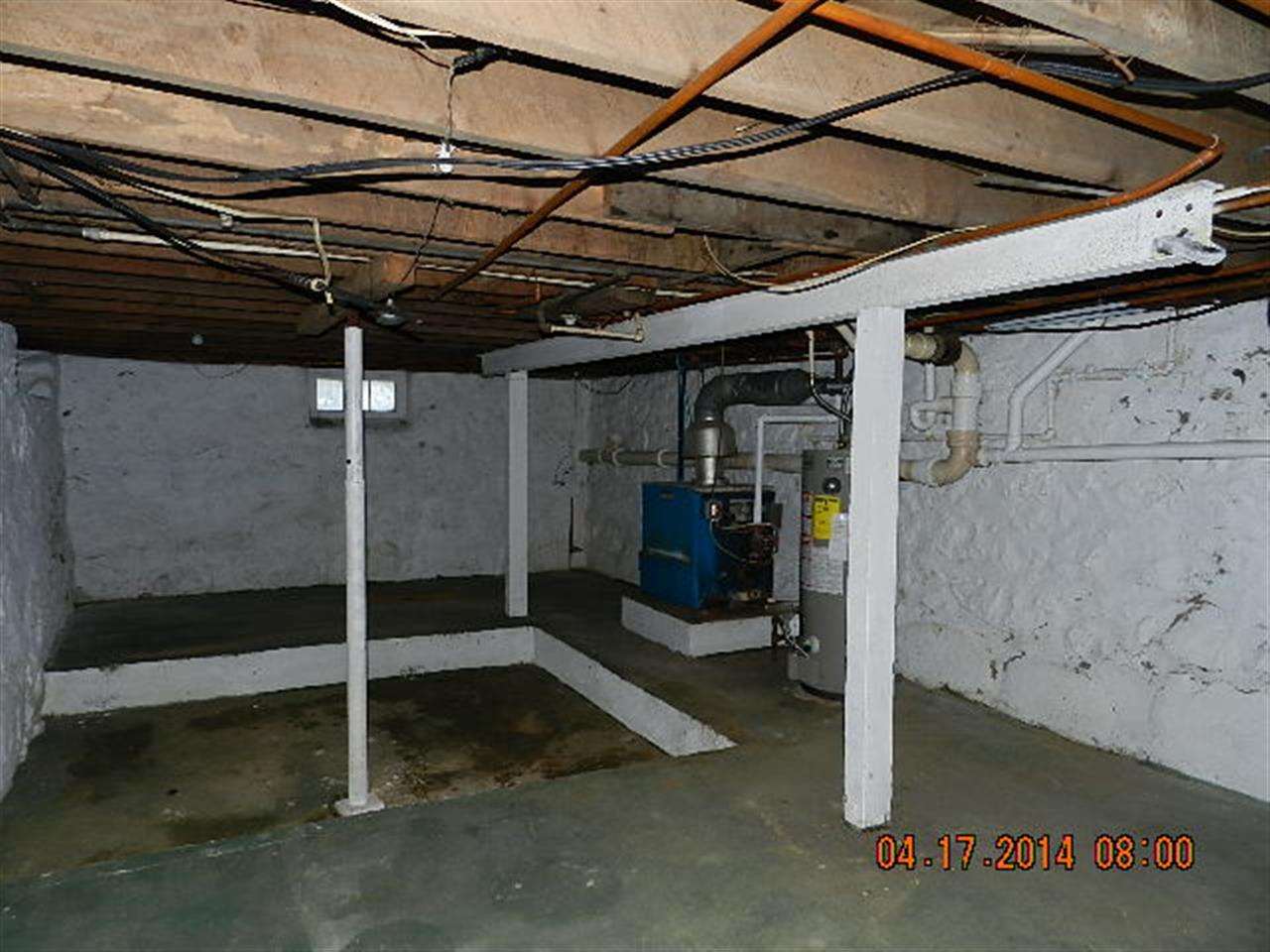 203 E Carroll St, Syracuse, IN 46567 photo 11