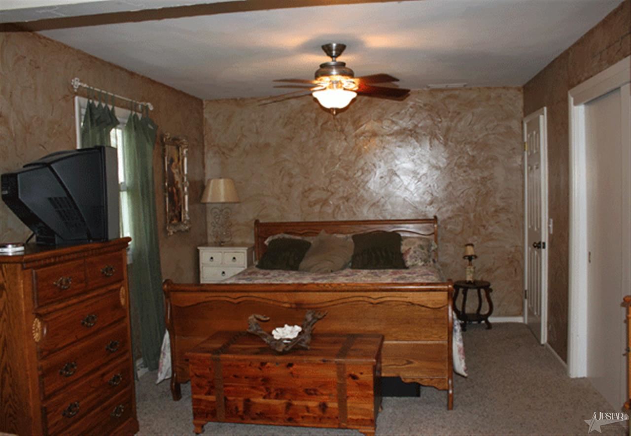 230 W Jackson St, Monroe, IN 46772 photo 29