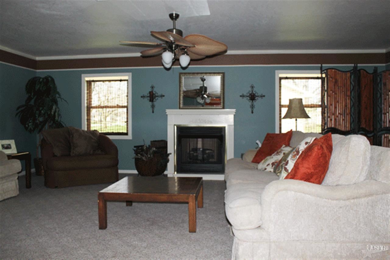 230 W Jackson St, Monroe, IN 46772 photo 18