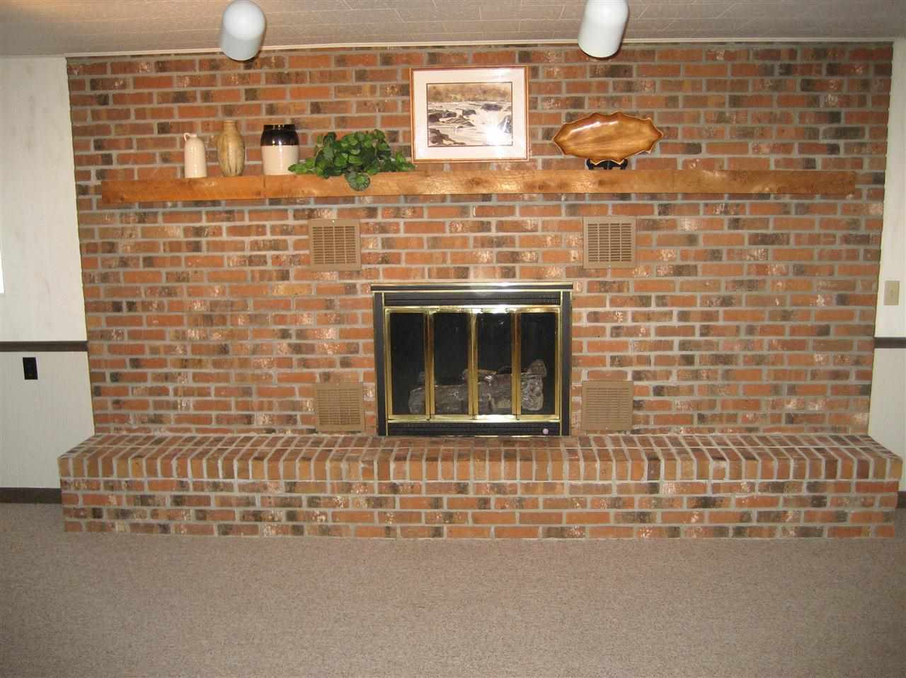 4167 E Casey St, Vincennes, IN 47591 photo 2